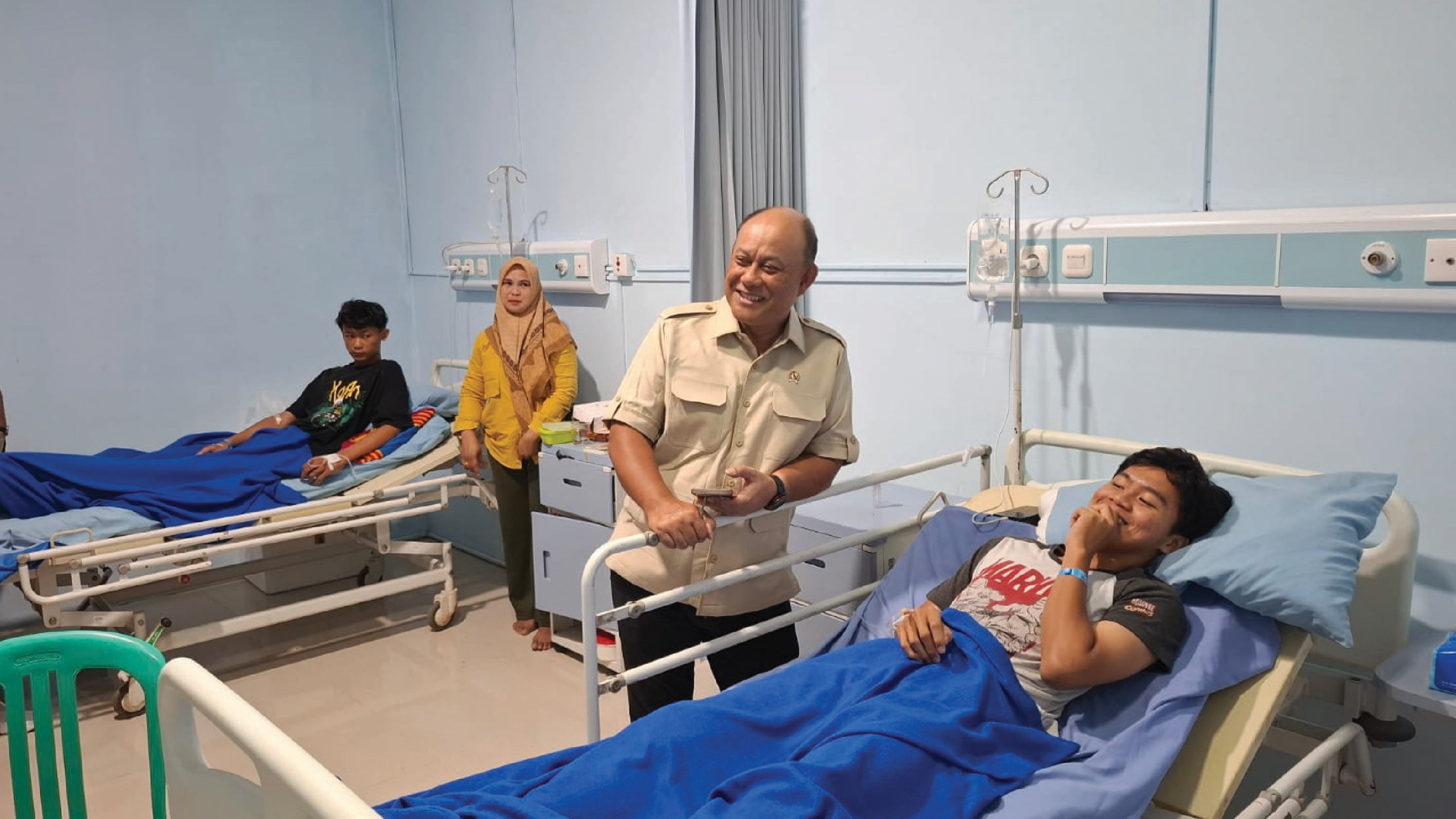 Kepala BGN Lingga Kunjungi Siswa Cianjur: Tegaskan Komitmen Perbaikan, Perlindungan Anak, dan Gizi untuk Kecerdasan Bangsa