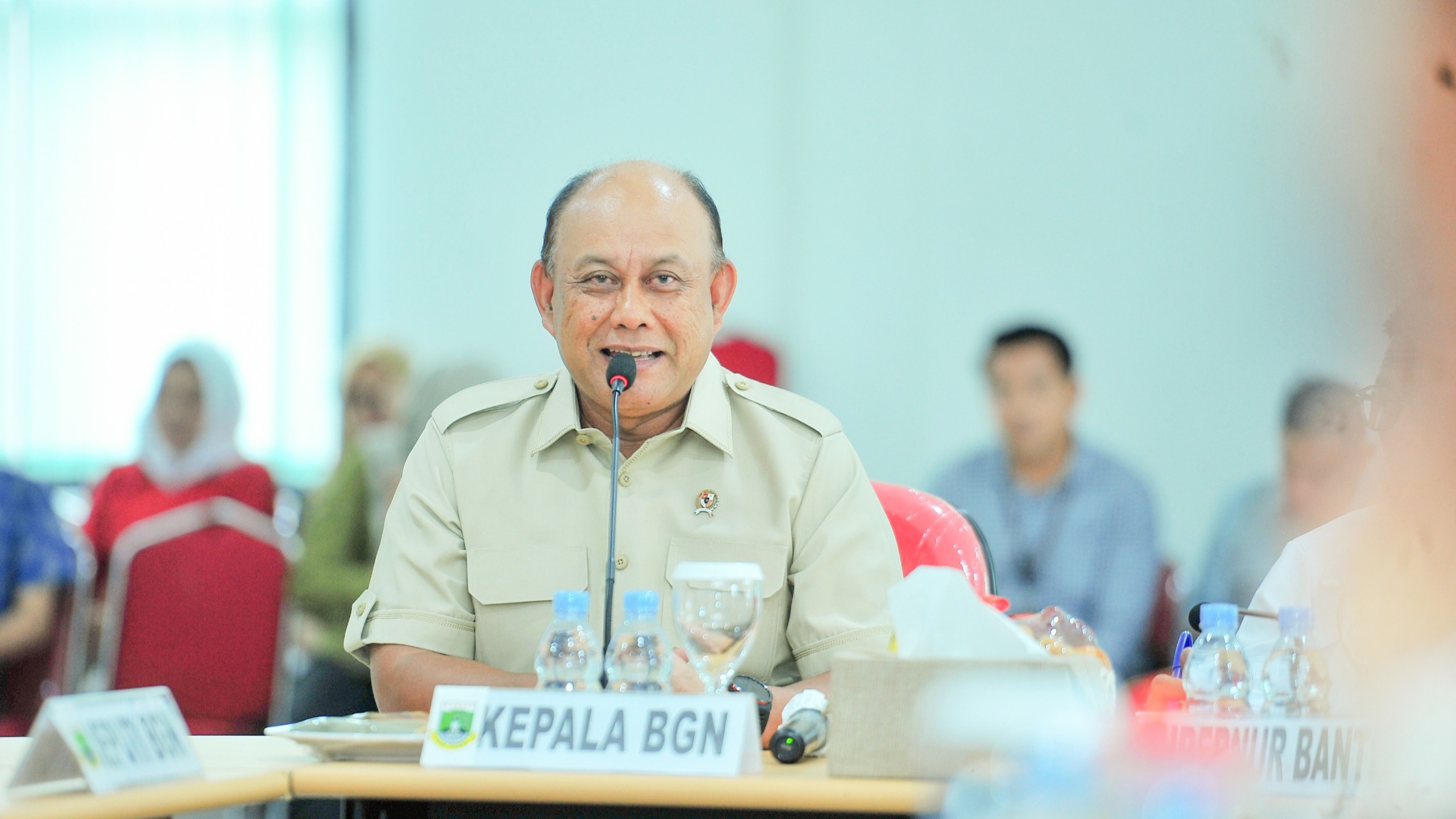 Klarifikasi Kepala Badan Gizi Nasional Lingga (BGN Lingga) atas Isu Keterlibatan Raffi Ahmad dalam Proyek Dapur MBG di Banten